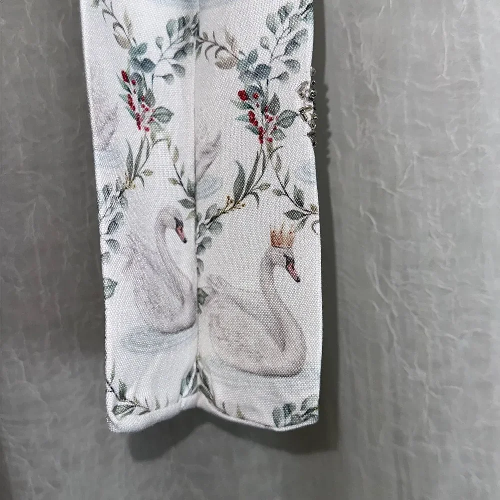Sincerely Santa White Green Red Christmas Swans Canvas Wine Gift Bag